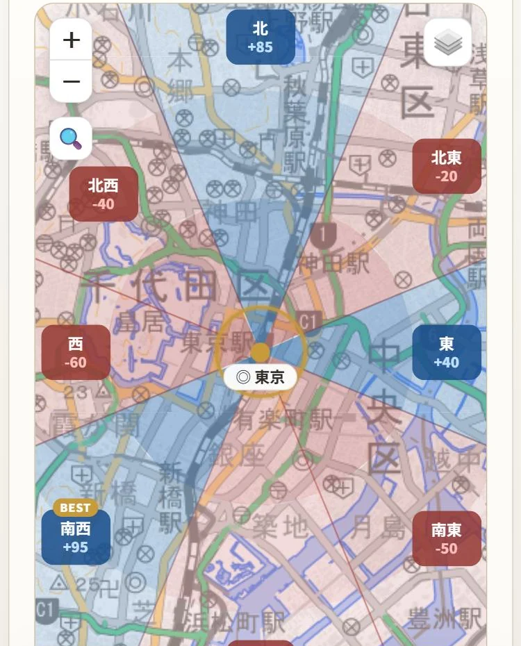 地図の画面。いまいる場所を中心に、8つの方位が色分けされ、点数が出ている